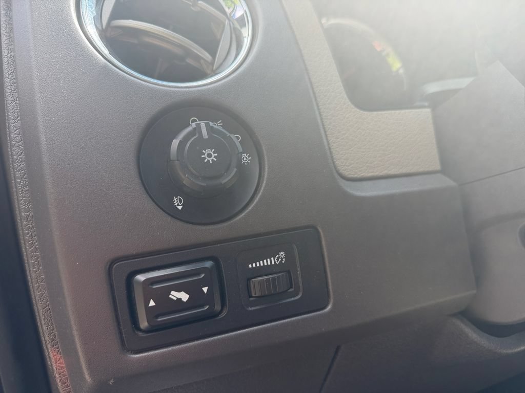 Used 2010 Ford F150 4x4 SuperCab image 19