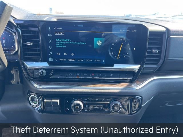 Used 2025 Chevrolet Silverado 1500 LT image 17