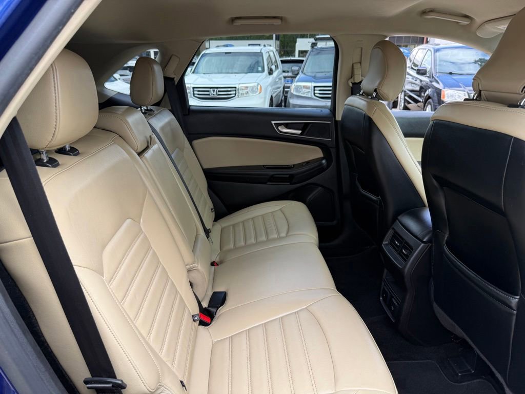 Used 2015 Ford Edge SEL w/ Equipment Group 201A AWD/4WD image 17