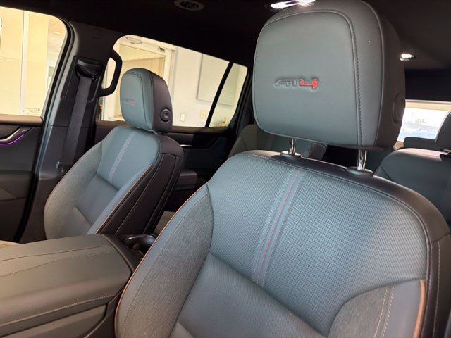Used 2025 GMC Acadia AT4 w/ LPO, Floor Liner Package AWD/4WD image 15