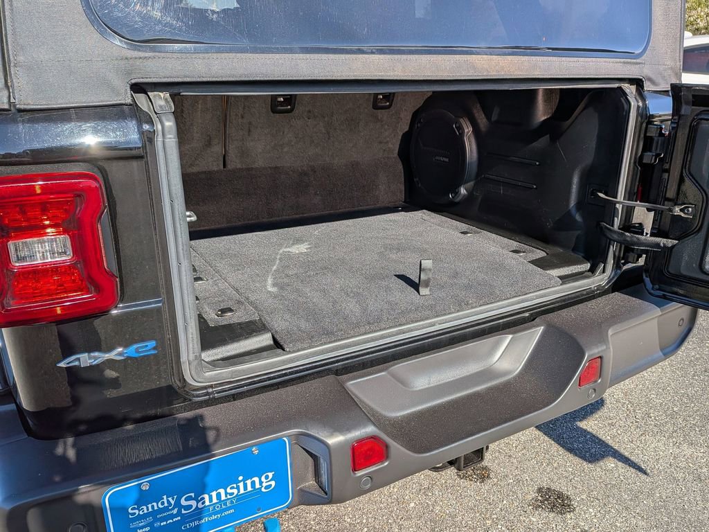 Used 2022 Jeep Wrangler Unlimited Sahara 4xe w/ Cold Weather Group image 31