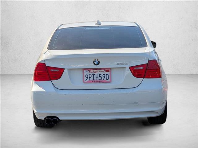 Used 2011 BMW 328i Sedan RWD image 6