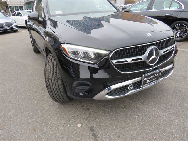 Used 2024 Mercedes-Benz GLC 300 4MATIC image 24