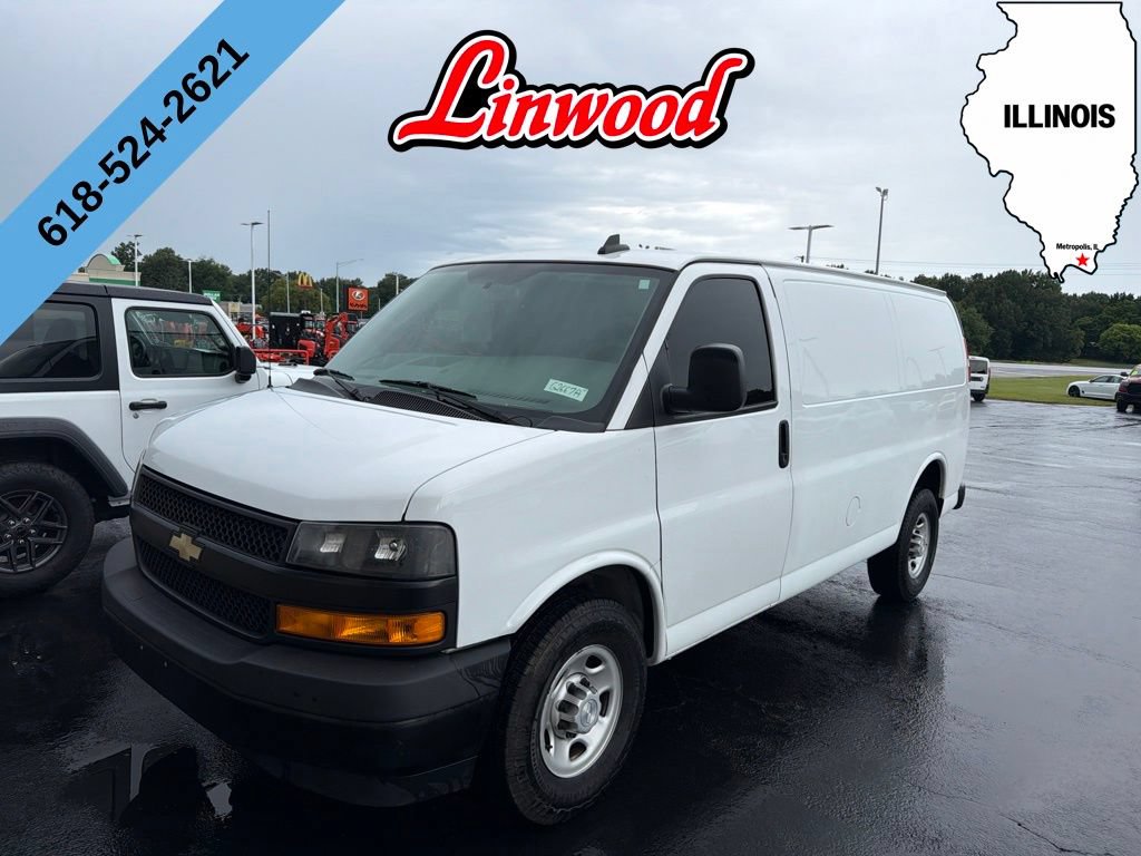 Used 2020 Chevrolet Express 2500 w/ Driver Convenience Package RWD image 1