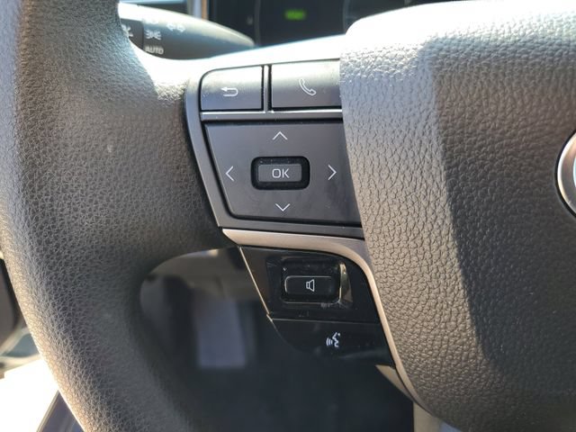 Used 2025 Toyota Camry LE FWD image 17