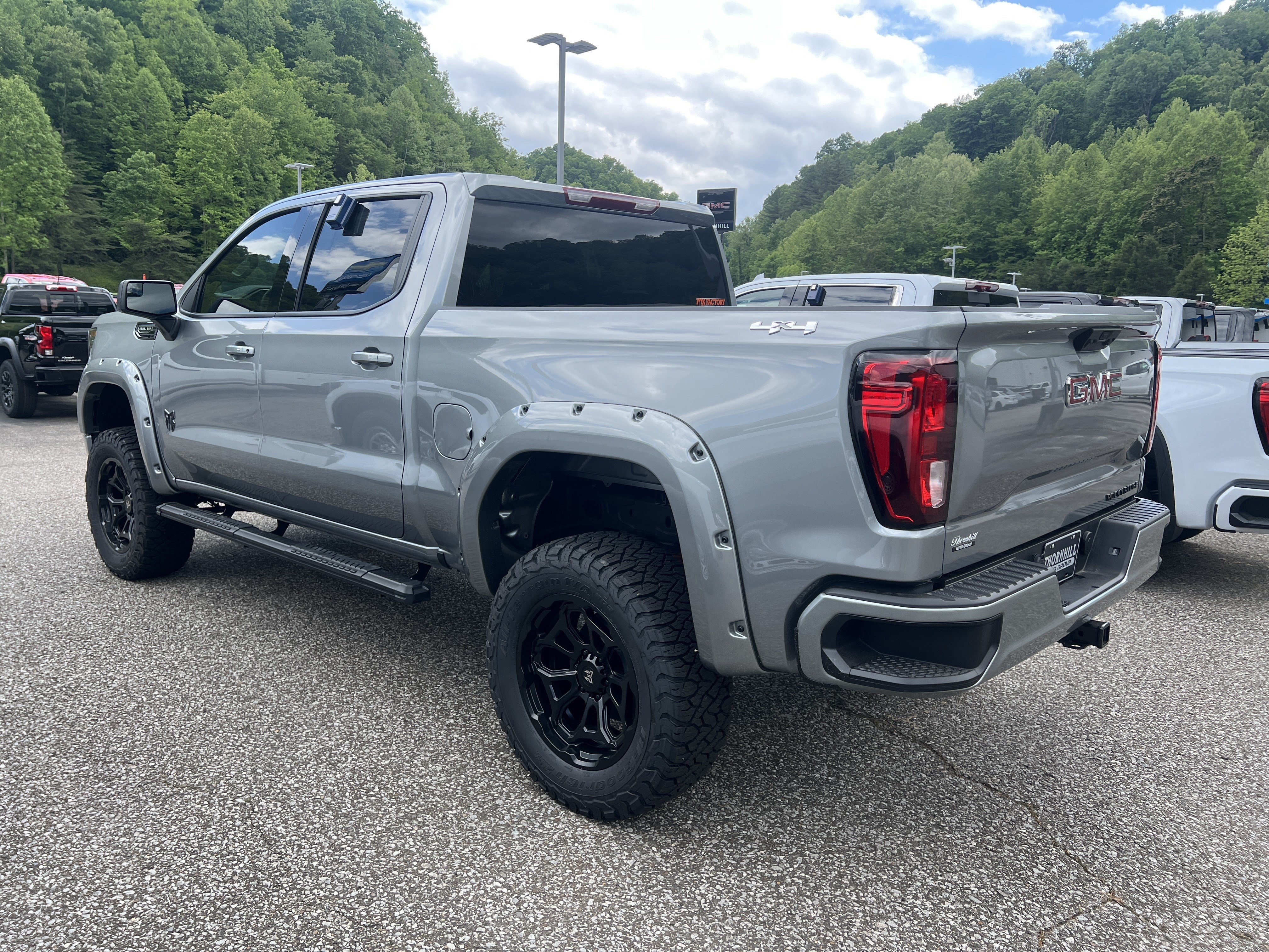 New 2026 GMC Sierra 1500 Elevation AWD/4WD image 5