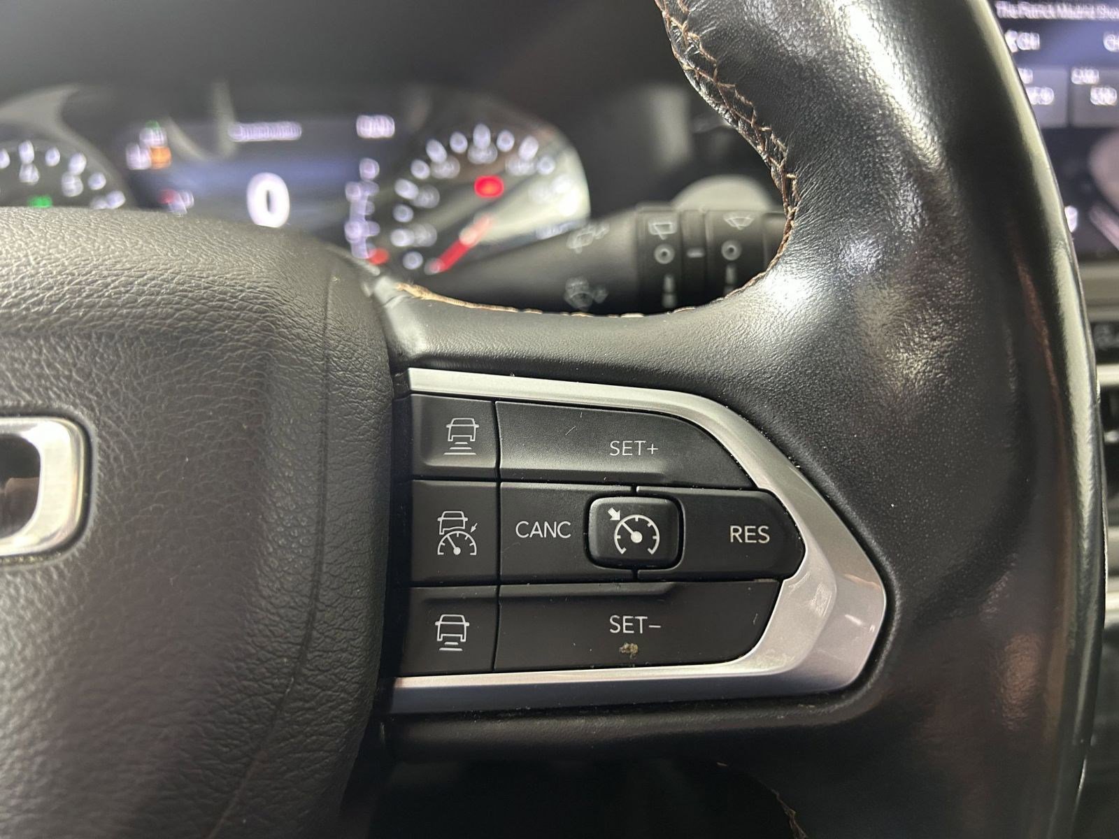 Used 2022 Jeep Compass Limited image 21