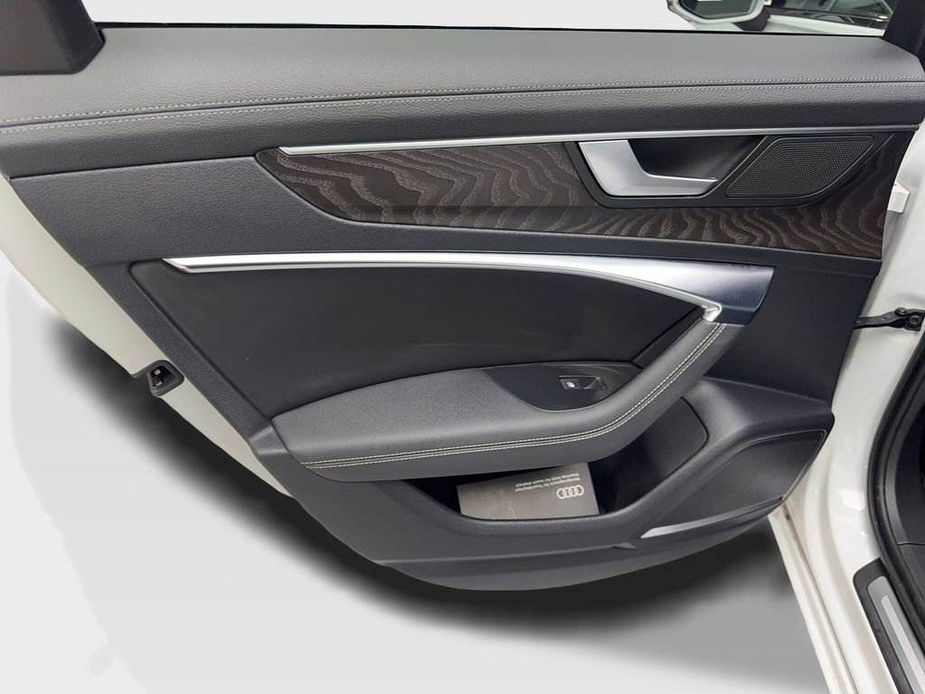 Used 2023 Audi A6 Premium Plus w/ Premium Plus Package image 38