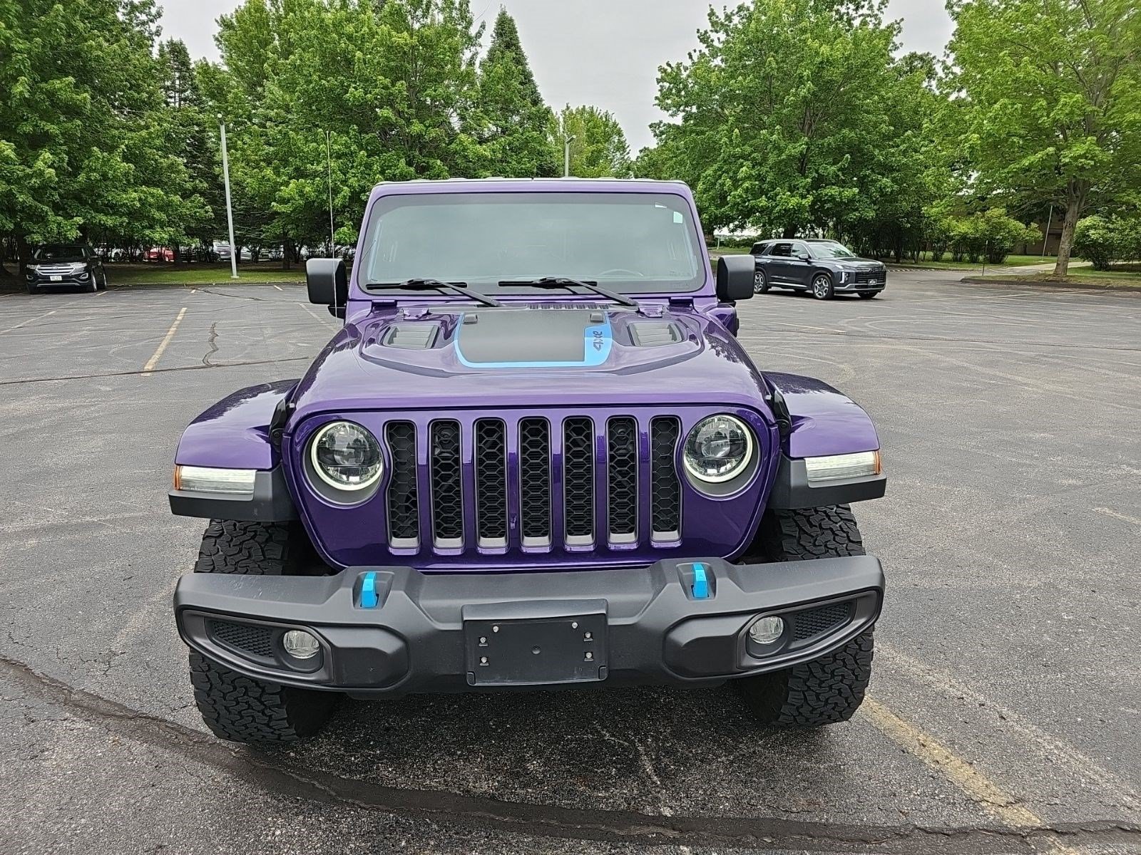 Used 2023 Jeep Wrangler Unlimited Rubicon 4xe AWD/4WD image 9