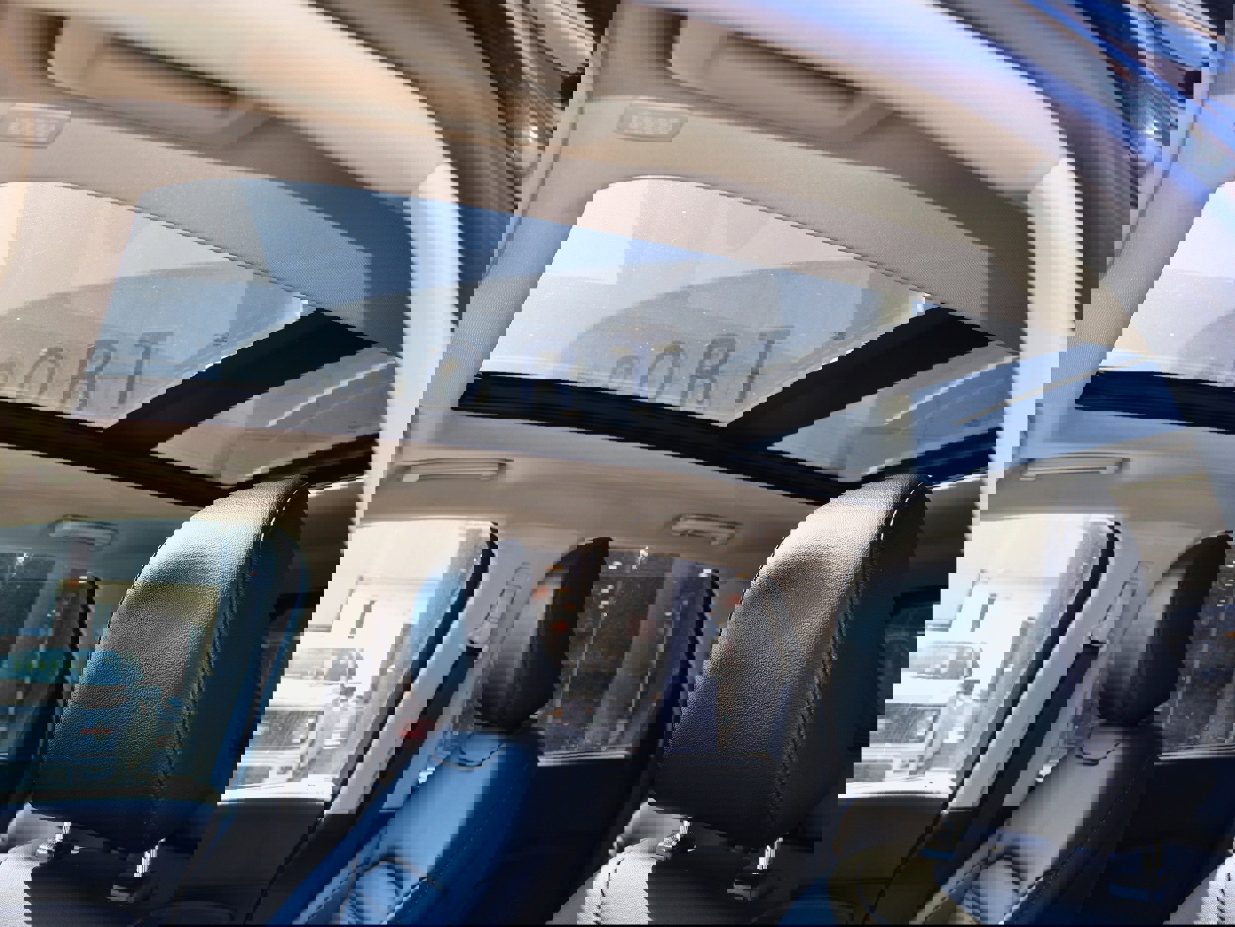 Used 2024 Ford Edge SEL w/ Convenience Package image 12