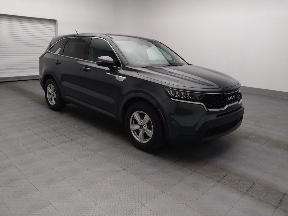 Used 2023 Kia Sorento LX FWD image 11