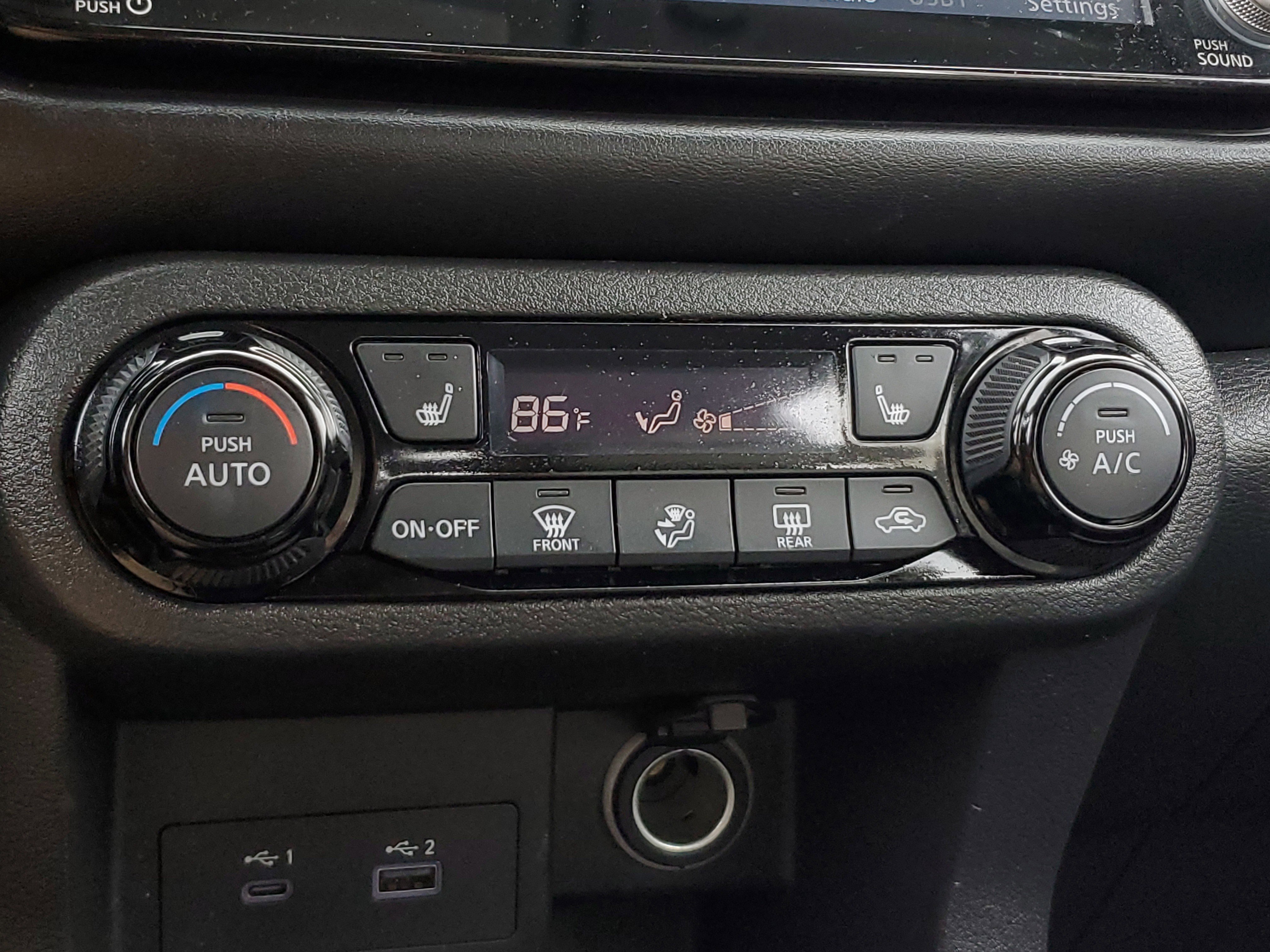 Used 2021 Nissan Kicks SR w/ SR Premium Package image 26