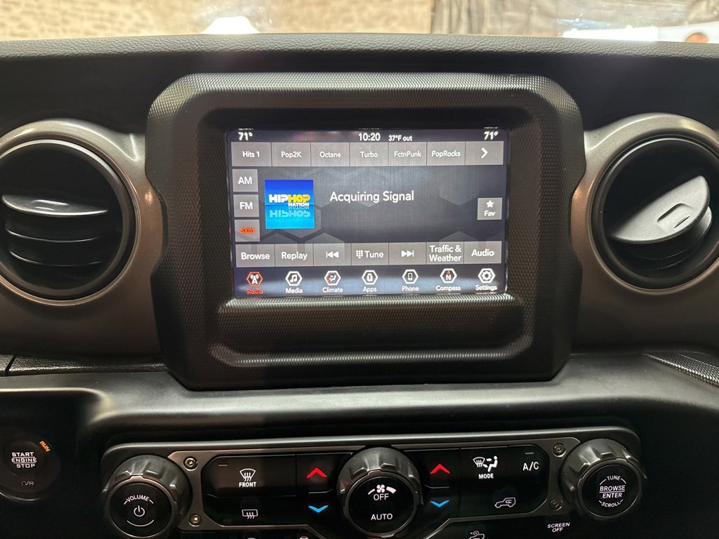 Used 2023 Jeep Wrangler Willys image 19