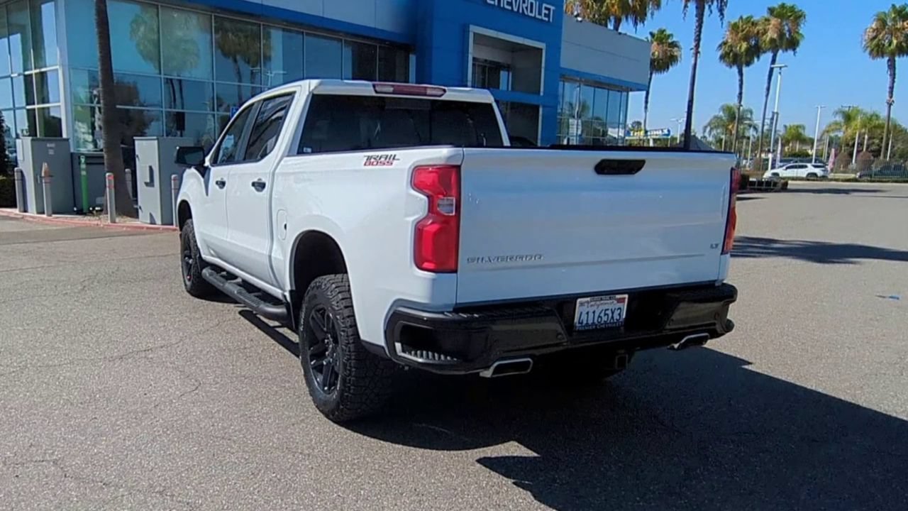 Used 2024 Chevrolet Silverado 1500 LT Trail Boss w/ Convenience Package II AWD/4WD image 6