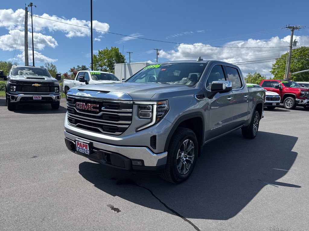 Used 2026 GMC Sierra 1500 SLT AWD/4WD image 9