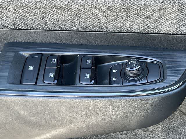New 2026 Subaru Outback Limited AWD/4WD image 37