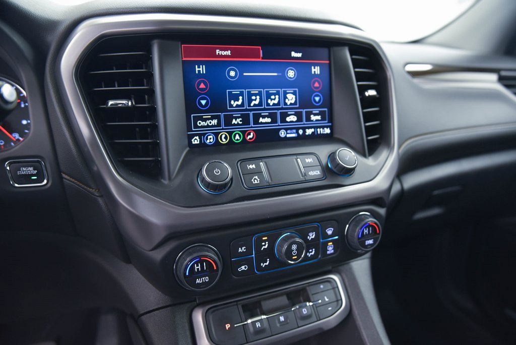 Used 2023 GMC Acadia AT4 image 21