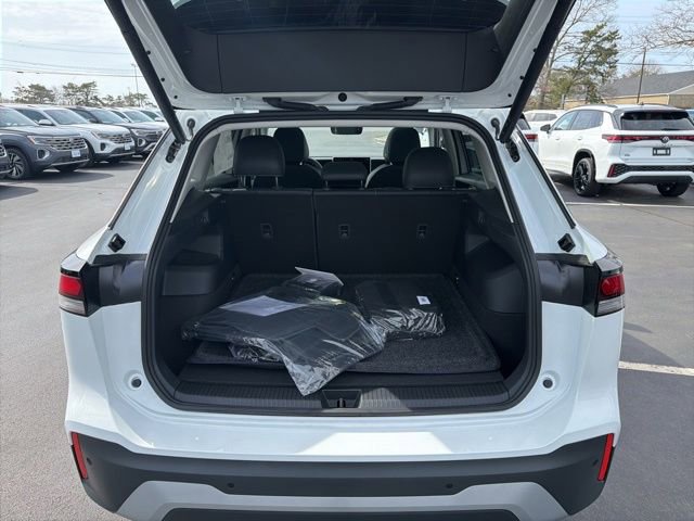 New 2026 Volkswagen Tiguan SE image 20