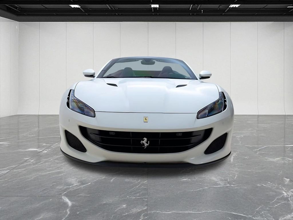 Used 2019 Ferrari Portofino image 8