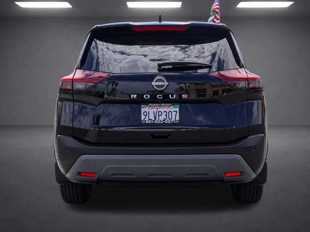 Used 2023 Nissan Rogue S FWD image 5