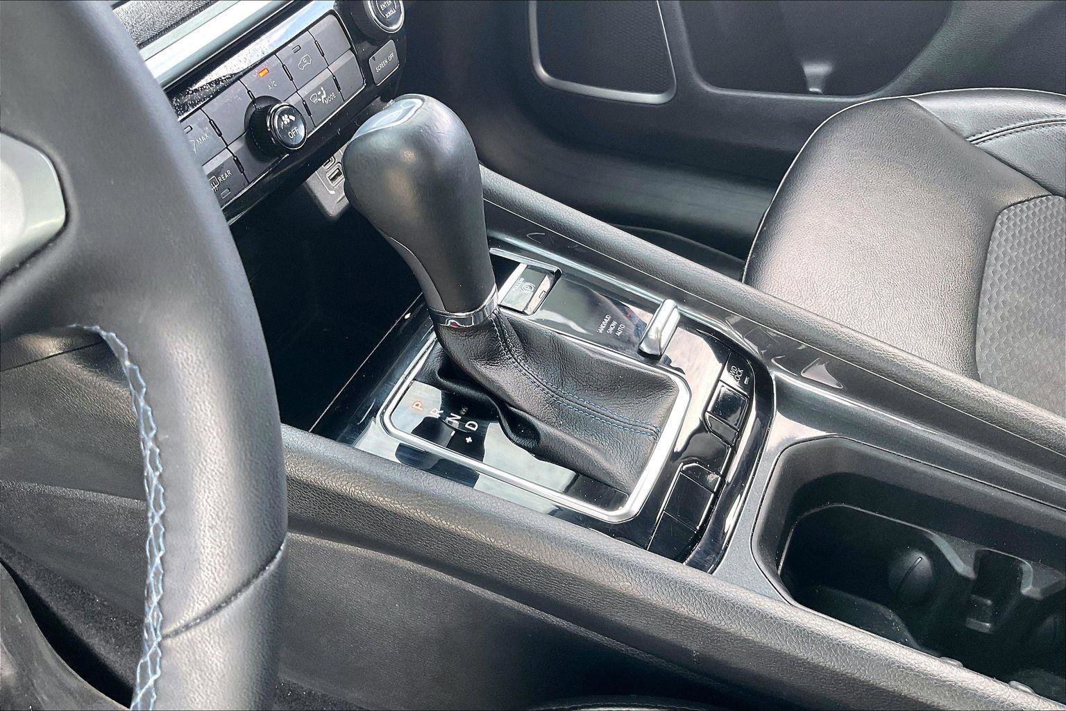 Used 2022 Jeep Compass Latitude image 16