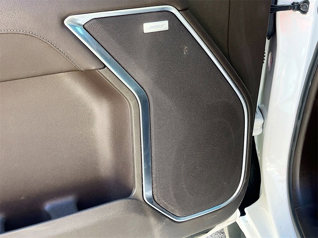 Used 2023 GMC Sierra 1500 SLT w/ SLT Premium Package image 19