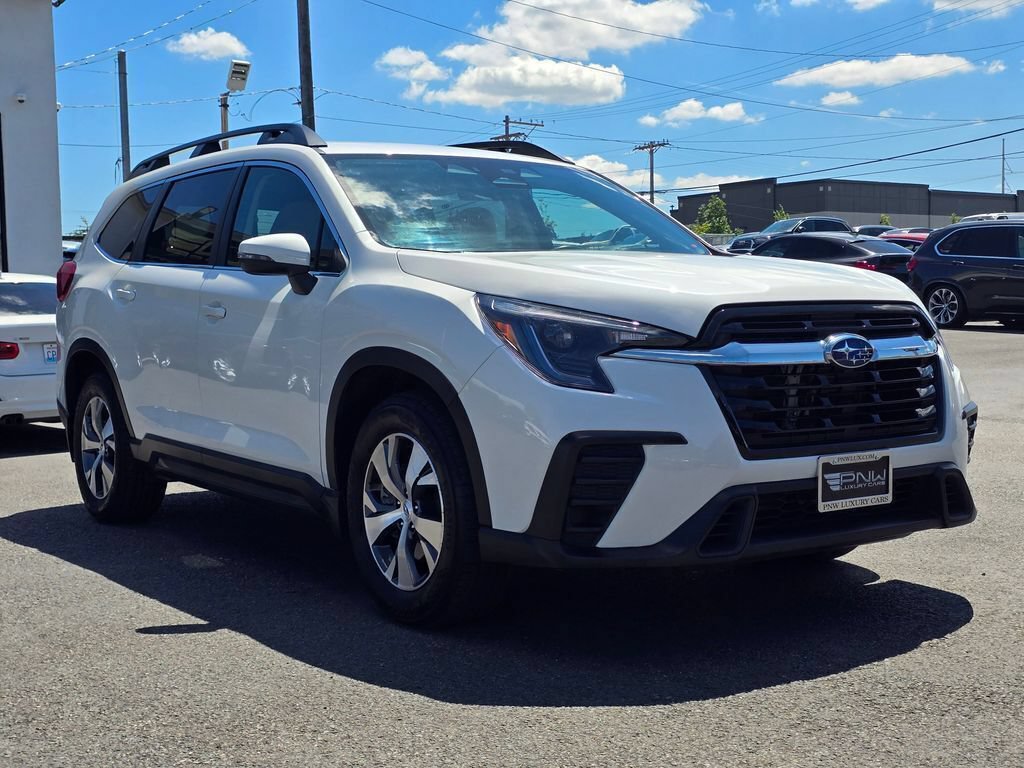 Used 2023 Subaru Ascent Premium w/ Convenience Package AWD/4WD image 4