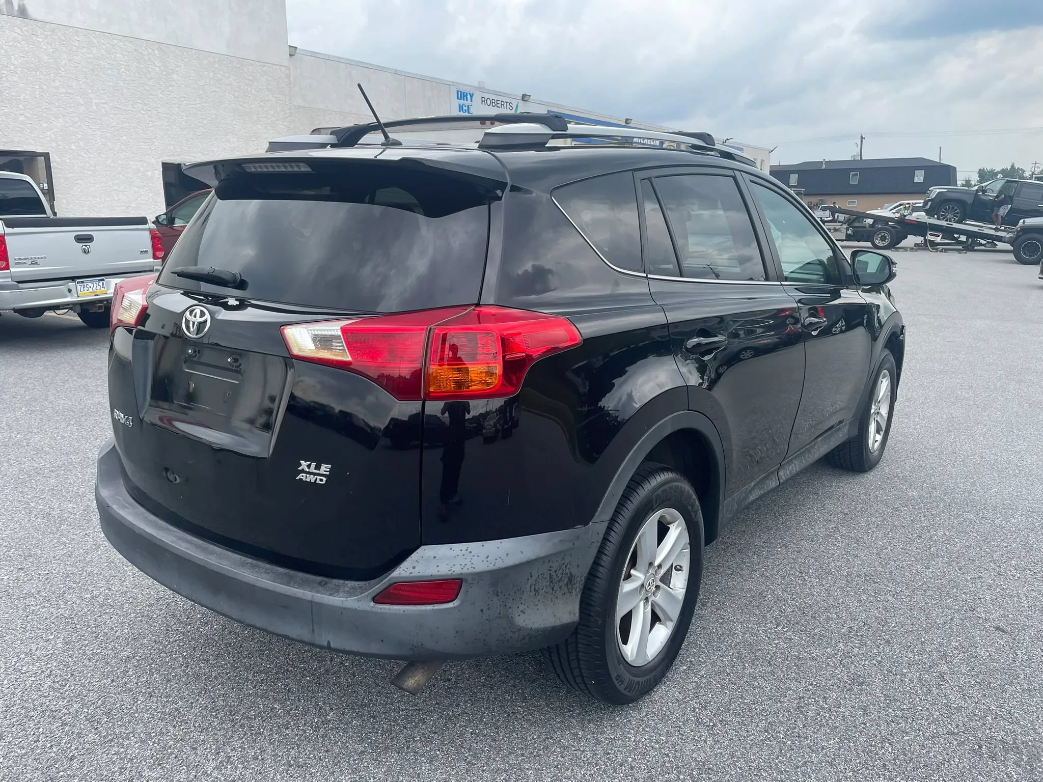 Used 2013 Toyota RAV4 XLE AWD/4WD image 12