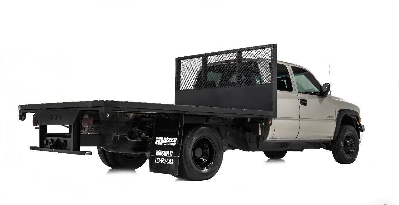 Used 2002 Chevrolet Silverado 3500 2WD Extended Cab image 3