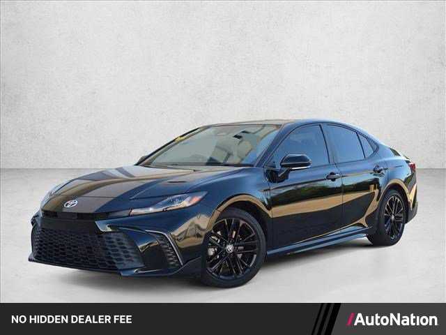 Used 2025 Toyota Camry SE