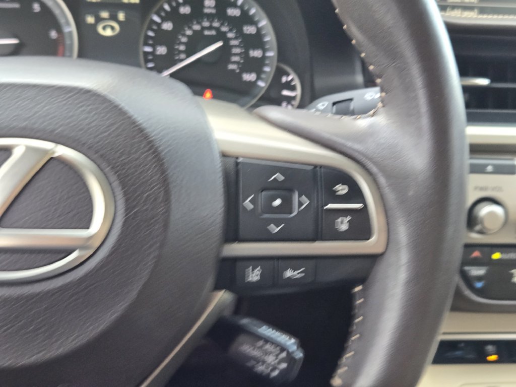 Used 2017 Lexus ES 350 FWD image 29