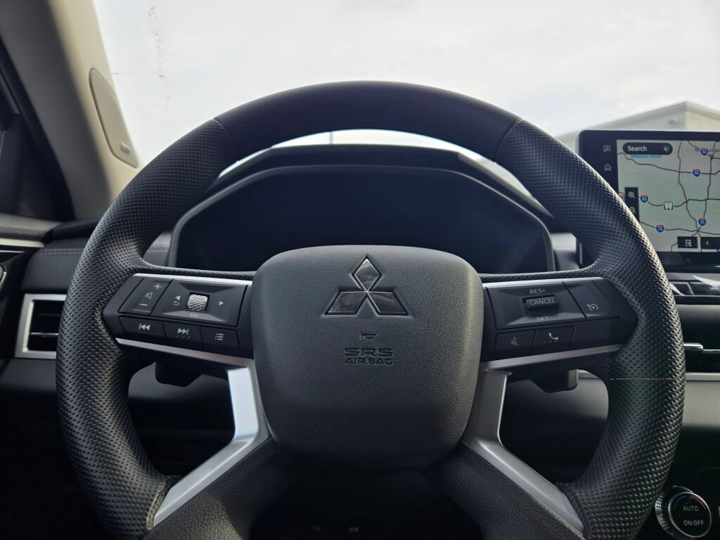 New 2027 Mitsubishi Outlander ES AWD/4WD image 25