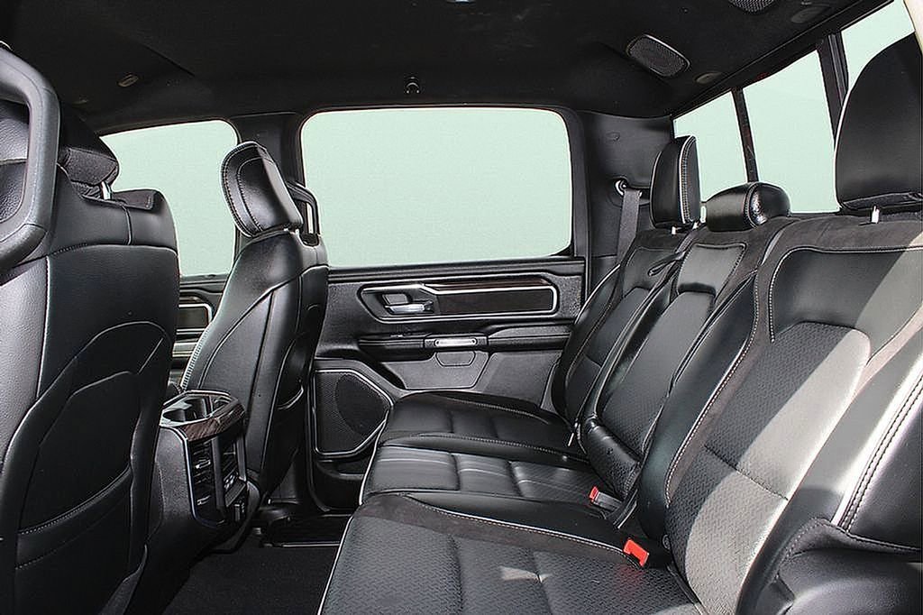 Used 2025 RAM 1500 Laramie image 18