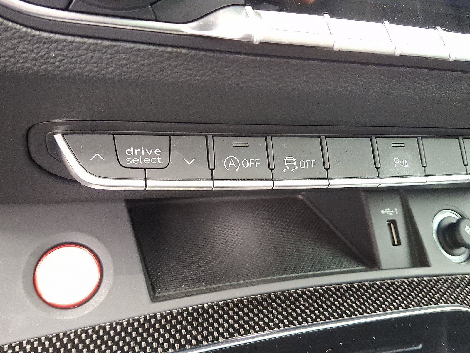 Used 2025 Audi SQ5 Premium Plus image 26