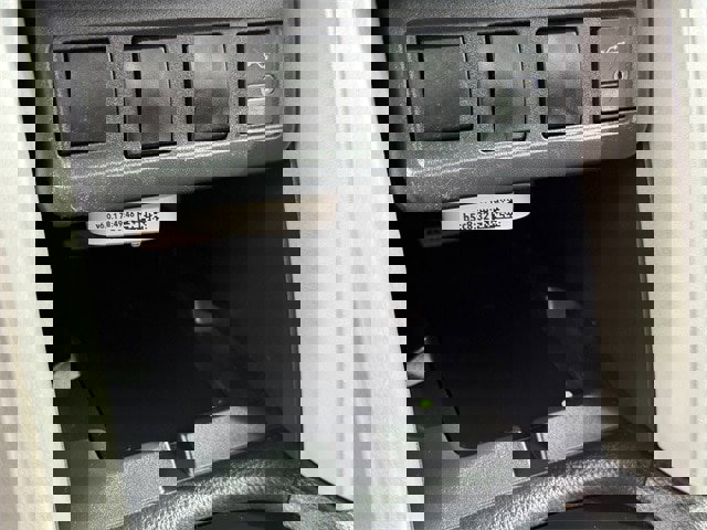 Certified 2024 Toyota Corolla Cross SE image 28