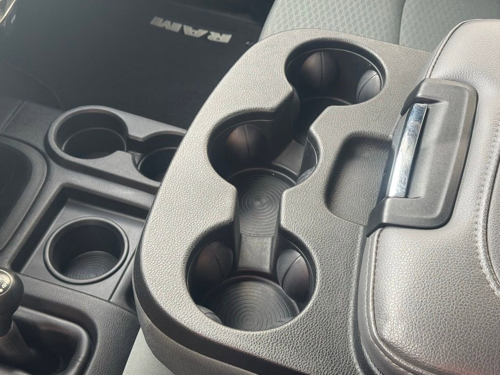 Used 2018 RAM 2500 Tradesman w/ Chrome Appearance Group image 20