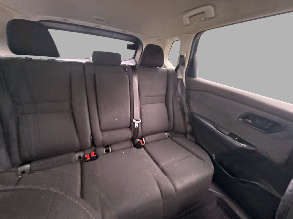 Used 2023 Nissan Rogue S AWD/4WD image 24