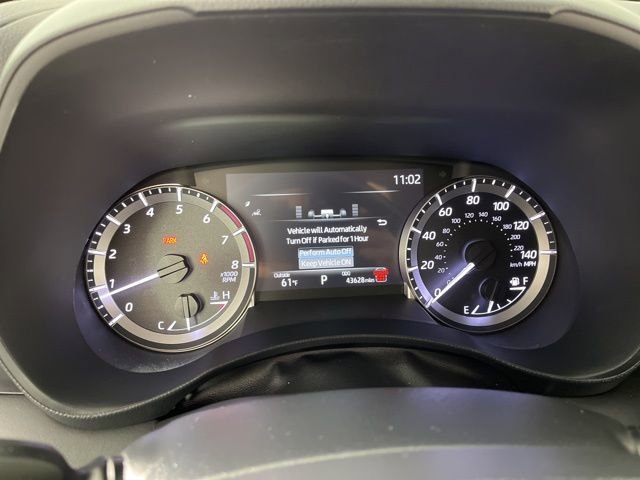 Used 2024 Toyota Highlander LE image 24