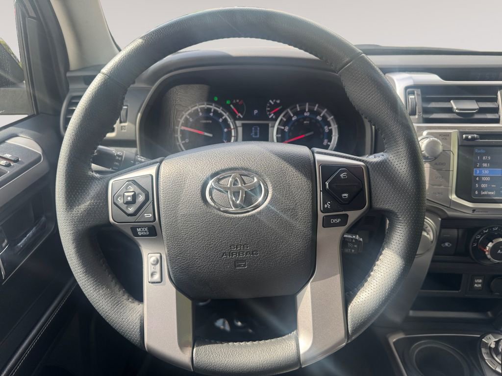 Used 2017 Toyota 4Runner SR5 Premium AWD/4WD image 12