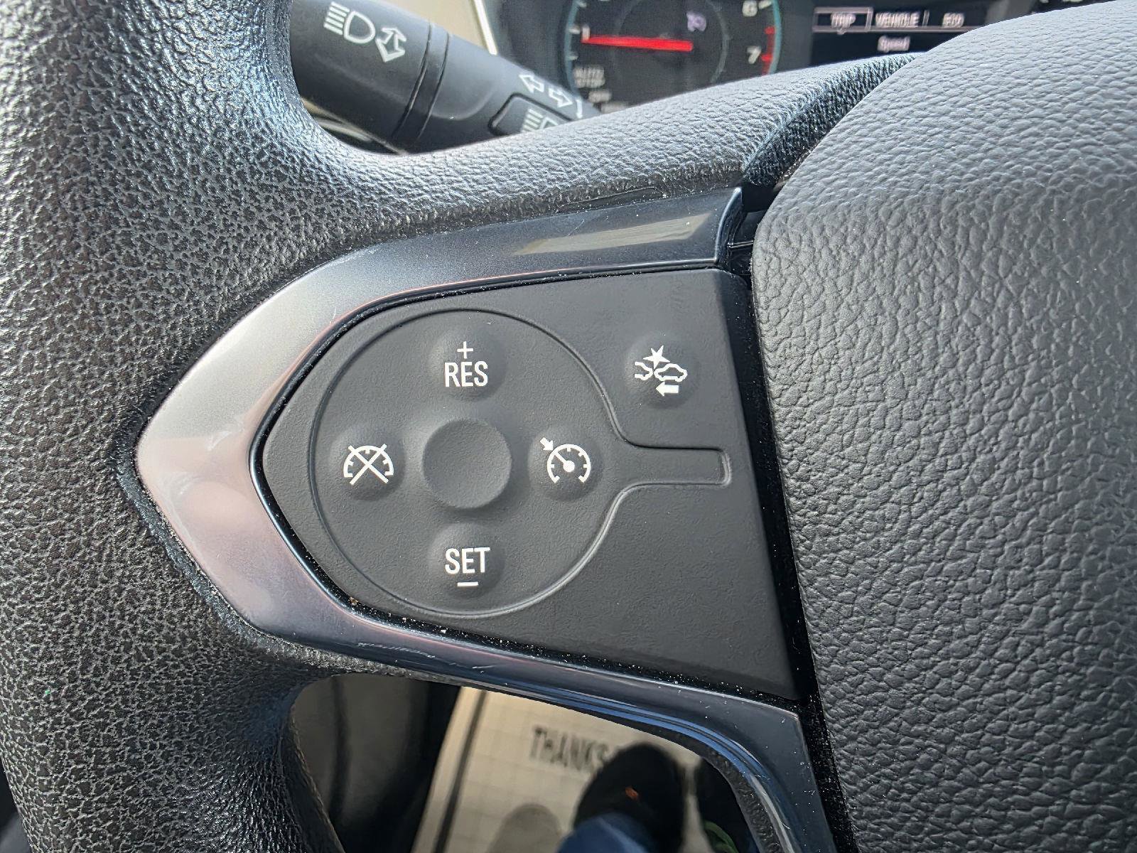 Used 2023 Chevrolet Traverse LS image 18