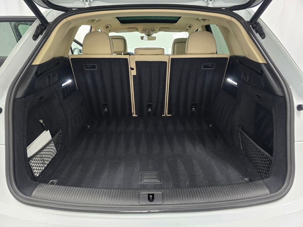 Certified 2025 Audi Q5 2.0T Premium Plus image 11