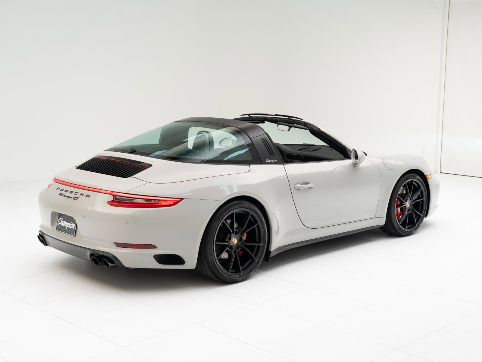 Certified 2018 Porsche 911 Targa 4S AWD/4WD image 9