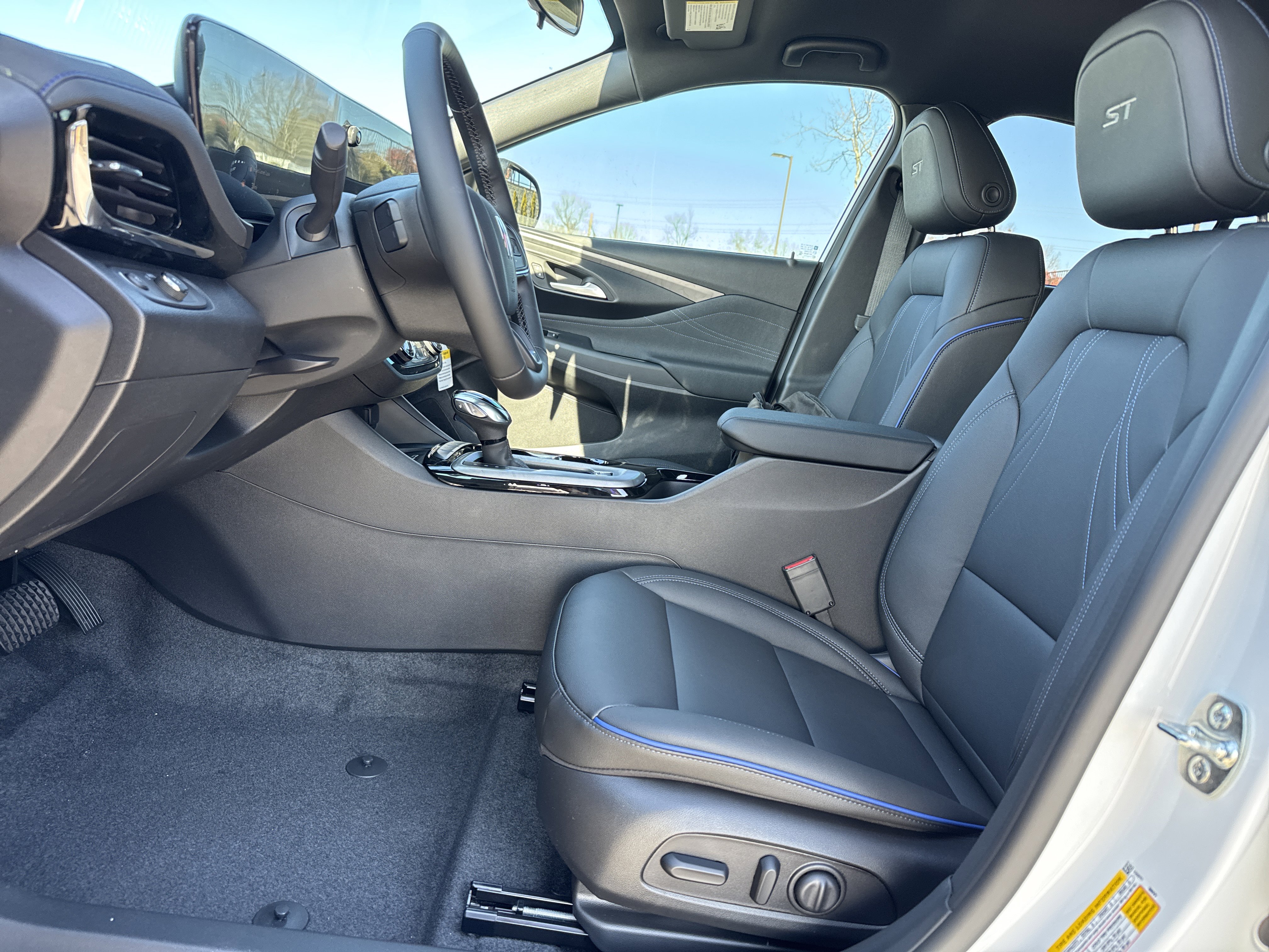 New 2026 Buick Envista Sport Touring w/ Convenience I Package image 16