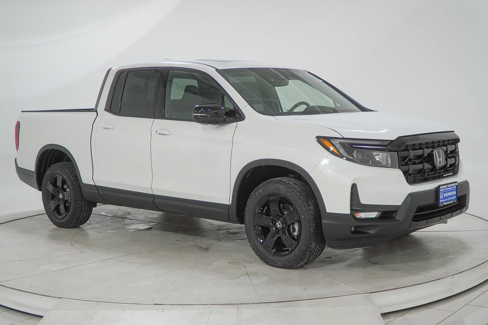 New 2026 Honda Ridgeline Black Edition image 16