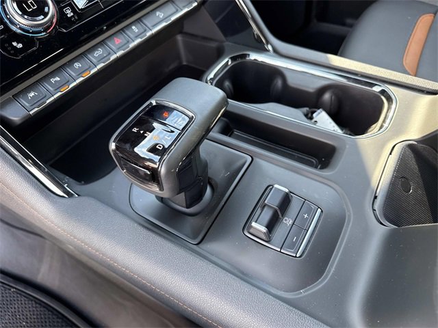Used 2025 GMC Sierra 1500 AT4 w/ AT4 Premium Package image 25