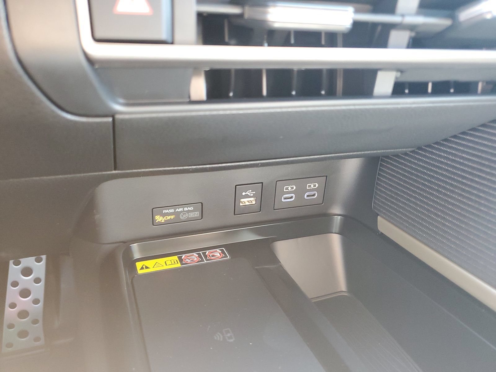 New 2026 Toyota Camry SE w/ Convenience Package FWD image 27