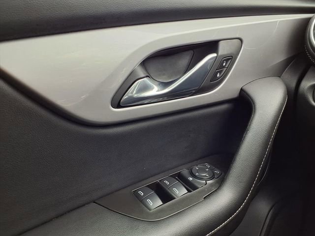 Used 2023 Chevrolet Blazer LT w/ Driver Confidence Package image 17