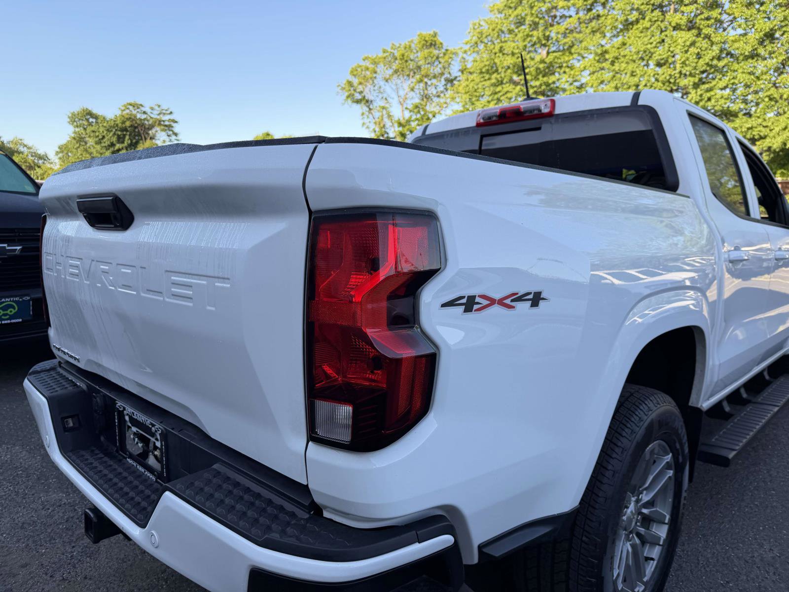 Certified 2025 Chevrolet Colorado LT w/ Advanced Trailering Package AWD/4WD image 7