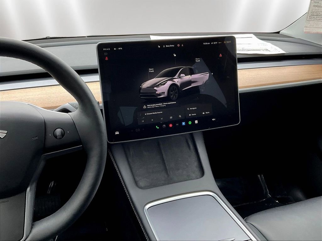 Used 2024 Tesla Model Y Long Range AWD/4WD image 9