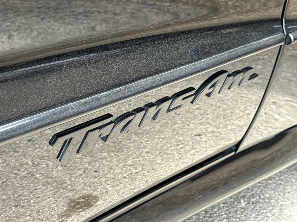 Used 1997 Pontiac Firebird Trans Am RWD image 10